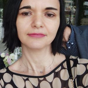 Oana B.